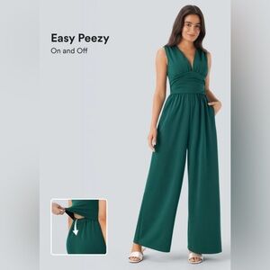 Halara V Neck Sleeveless Ruched Pocket Jumpsuit - Easy Peezy! NWT
